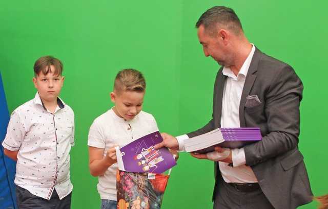 [FOTO] Uczniowie z gminy Dobromierz rozpoczęli rok szkolny
