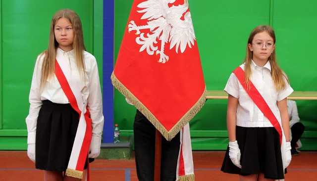 [FOTO] Uczniowie z gminy Dobromierz rozpoczęli rok szkolny