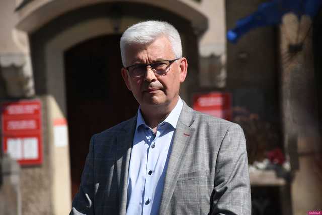 [FOTO] Parlamantarzyści PiS o decyzji PKW dotyczącej odrzucenia sprawozdania finansowego ich komitetu