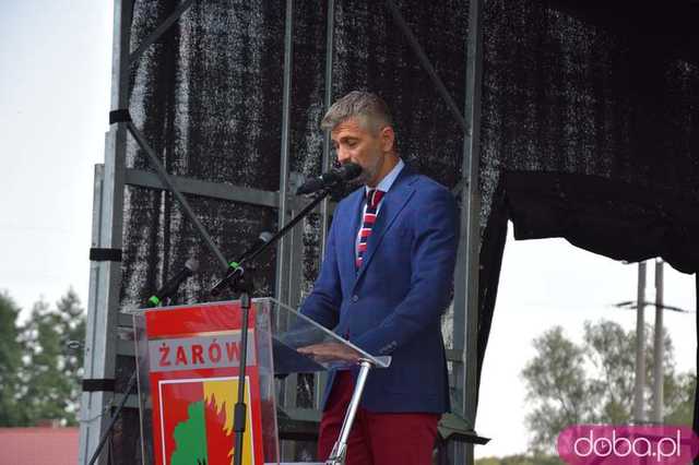 żarow