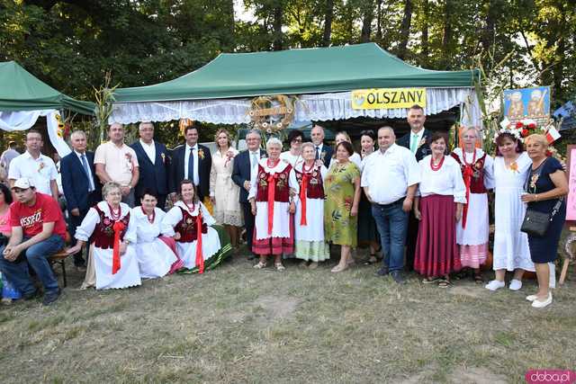 [WIDEO/FOTO] Plony zebrane, więc czas na zabawę! Dożynki Gminy Strzegom w Rogoźnicy