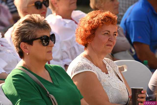 [WIDEO/FOTO] Plony zebrane, więc czas na zabawę! Dożynki Gminy Strzegom w Rogoźnicy