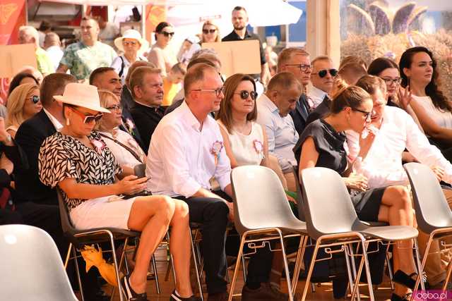 [WIDEO/FOTO] Dożynki Wojewódzkie w Małowicach. Nie zabrakło przedstawicieli naszego powiatu!