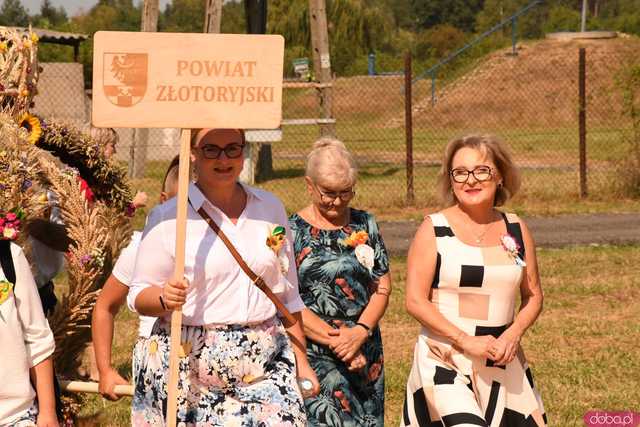 [WIDEO/FOTO] Dożynki Wojewódzkie w Małowicach. Nie zabrakło przedstawicieli naszego powiatu!