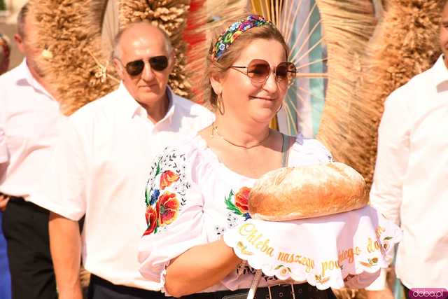 [WIDEO/FOTO] Dożynki Wojewódzkie w Małowicach. Nie zabrakło przedstawicieli naszego powiatu!