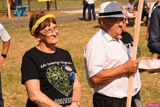 [WIDEO/FOTO] Dożynki Wojewódzkie w Małowicach. Nie zabrakło przedstawicieli naszego powiatu!