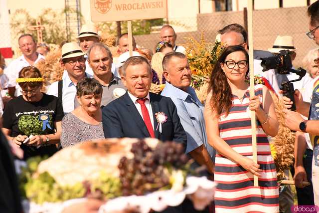 [WIDEO/FOTO] Dożynki Wojewódzkie w Małowicach. Nie zabrakło przedstawicieli naszego powiatu!