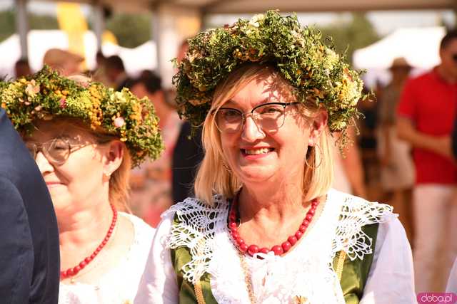 [WIDEO/FOTO] Dożynki Wojewódzkie w Małowicach. Nie zabrakło przedstawicieli naszego powiatu!