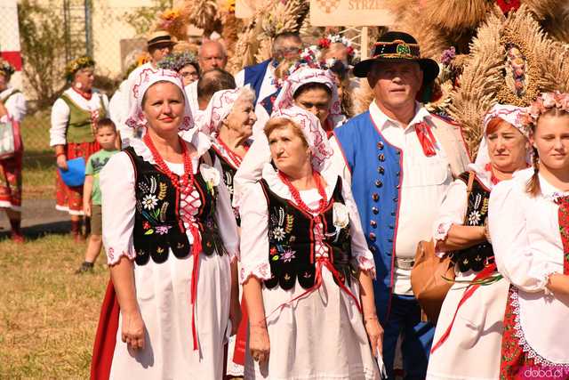 [WIDEO/FOTO] Dożynki Wojewódzkie w Małowicach. Nie zabrakło przedstawicieli naszego powiatu!