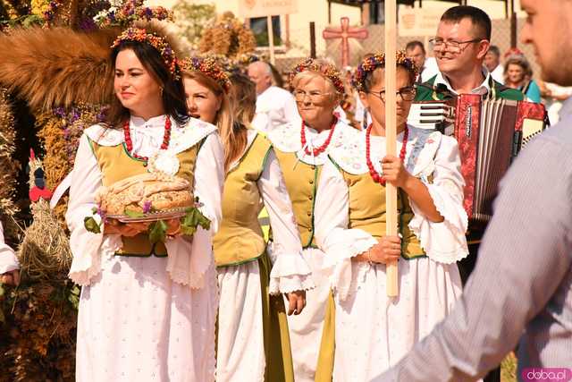[WIDEO/FOTO] Dożynki Wojewódzkie w Małowicach. Nie zabrakło przedstawicieli naszego powiatu!