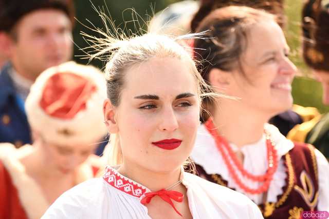 [WIDEO/FOTO] Dożynki Wojewódzkie w Małowicach. Nie zabrakło przedstawicieli naszego powiatu!