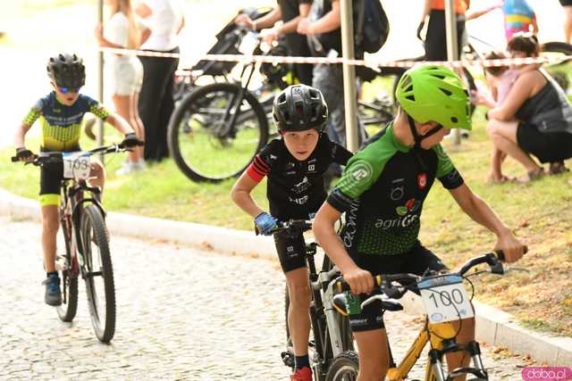 [WIDEO/FOTO] Młodzi kolarze wystartowali w kolejnej edycji Ligi MTB Aglomeracji Wałbrzyskiej