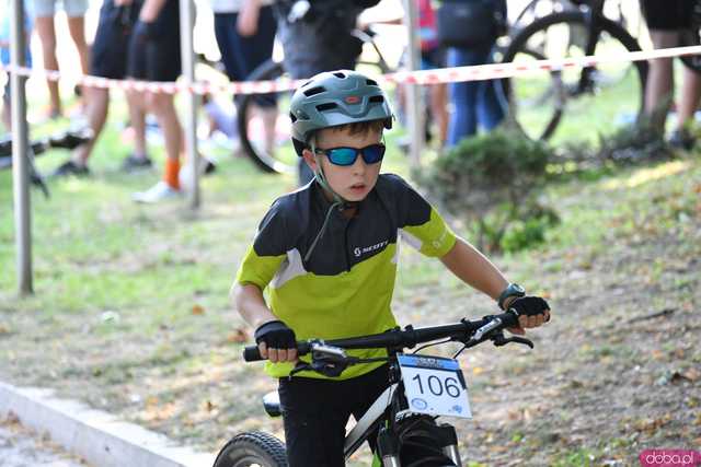 [WIDEO/FOTO] Młodzi kolarze wystartowali w kolejnej edycji Ligi MTB Aglomeracji Wałbrzyskiej