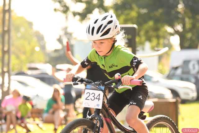 [WIDEO/FOTO] Młodzi kolarze wystartowali w kolejnej edycji Ligi MTB Aglomeracji Wałbrzyskiej