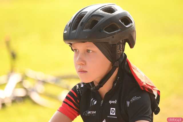 [WIDEO/FOTO] Młodzi kolarze wystartowali w kolejnej edycji Ligi MTB Aglomeracji Wałbrzyskiej