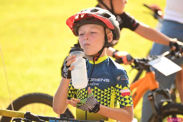 [WIDEO/FOTO] Młodzi kolarze wystartowali w kolejnej edycji Ligi MTB Aglomeracji Wałbrzyskiej