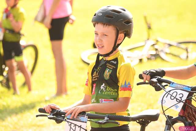 [WIDEO/FOTO] Młodzi kolarze wystartowali w kolejnej edycji Ligi MTB Aglomeracji Wałbrzyskiej