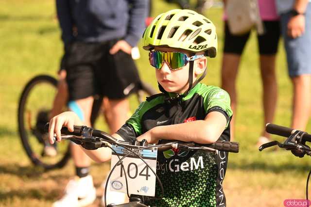 [WIDEO/FOTO] Młodzi kolarze wystartowali w kolejnej edycji Ligi MTB Aglomeracji Wałbrzyskiej