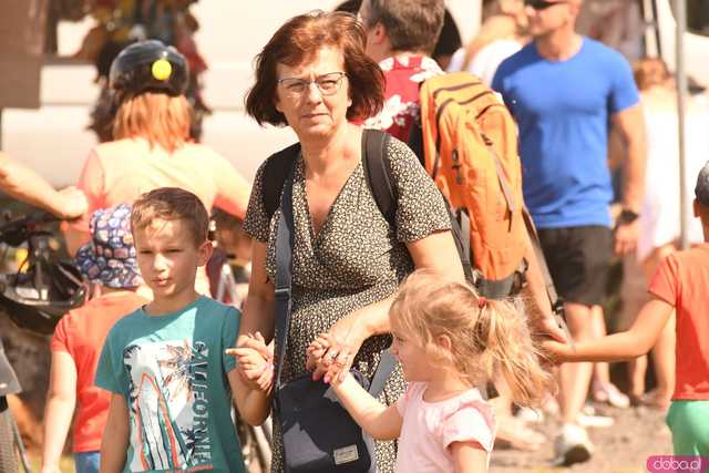 [WIDEO/FOTO] Drugi dzień pełen lotniczych wrażeń w Świebodzicach