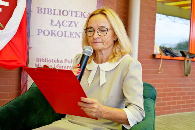 [FOTO] W Żarowie wspólnie czytali Kordiana