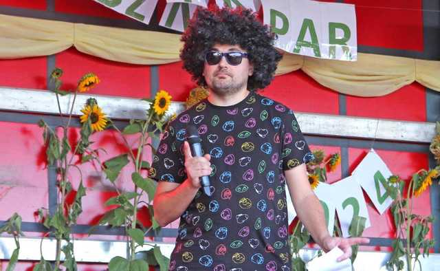 [FOTO] Mieszkańcy Gniewkowa podziękowali za tegoroczne plony
