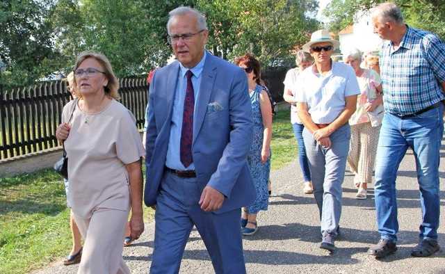 [FOTO] Mieszkańcy Gniewkowa podziękowali za tegoroczne plony