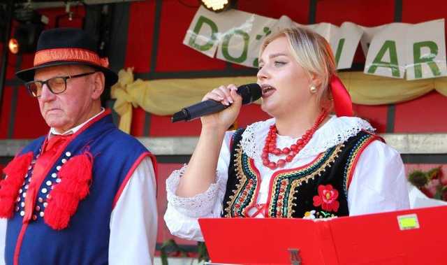 [FOTO] Mieszkańcy Gniewkowa podziękowali za tegoroczne plony