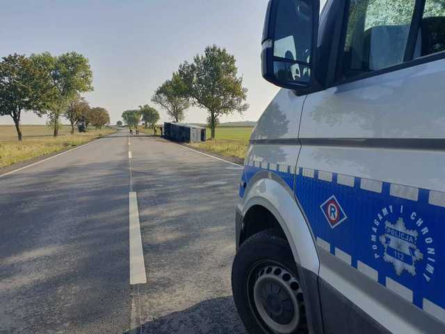 Wypadek autobusu 7 osób rannych, lądował śmigłowiec LPR 