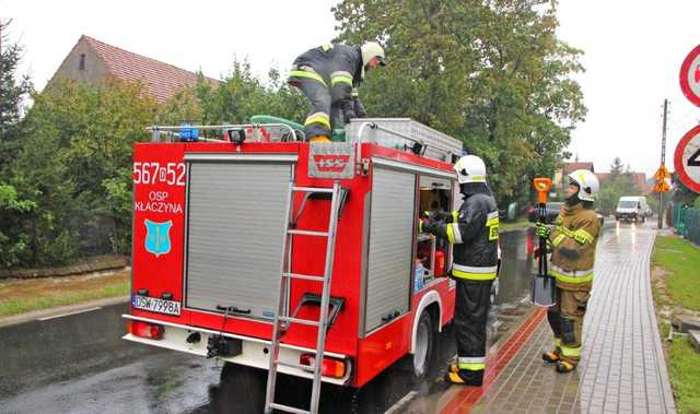 [FOTO] Skutki niszczycielskiego żywiołu są dotkliwe. Alarm przeciwpowodziowy w gminie Dobromierz odwołany