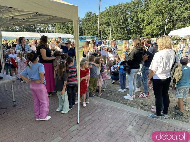 [FOTO] „Jaworzyńska Pozytywka” nie zwalnia tempa i pomaga pełną parą