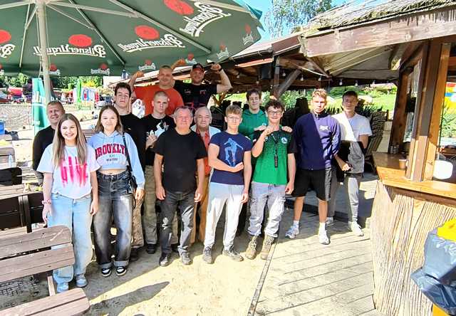 [FOTO, VIDEO] Wzięli sprawy w swoje ręce i posprzątali Jezioro Bystrzyckie
