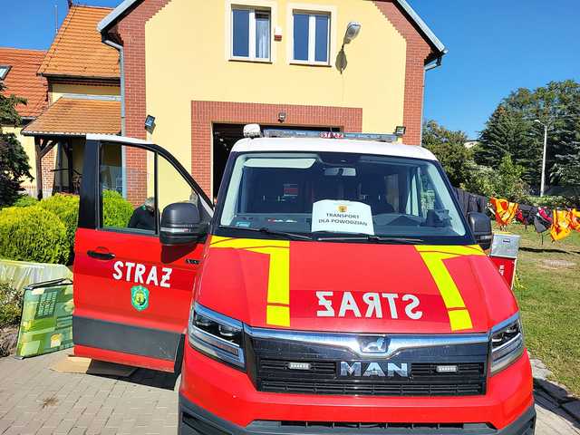 [FOTO] Pomoc rzeczowa z gminy Michałowice dotarła do powodzian z gminy  Świdnica