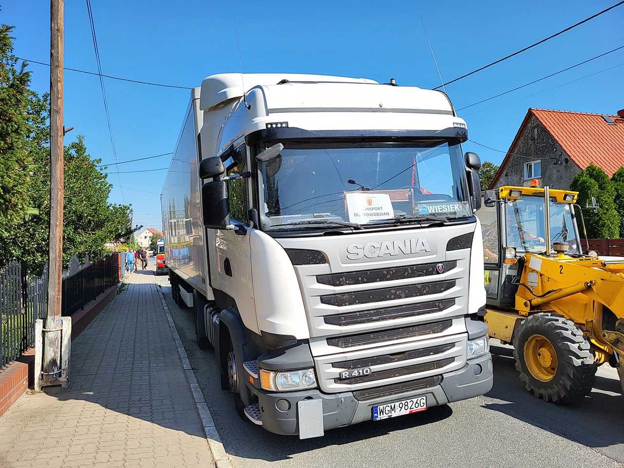 [FOTO] Pomoc rzeczowa z gminy Michałowice dotarła do powodzian z gminy  Świdnica