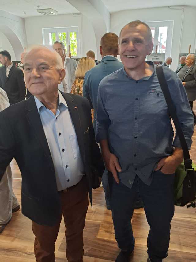 [FOTO] Świętowali 50 lat piłki ręcznej w naszym mieście. Uroczysty jubileusz pełen wspomnień, podziękowań i sportowej rywalizacji