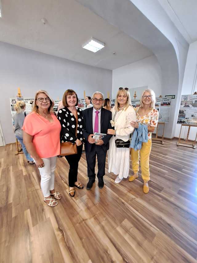 [FOTO] Świętowali 50 lat piłki ręcznej w naszym mieście. Uroczysty jubileusz pełen wspomnień, podziękowań i sportowej rywalizacji
