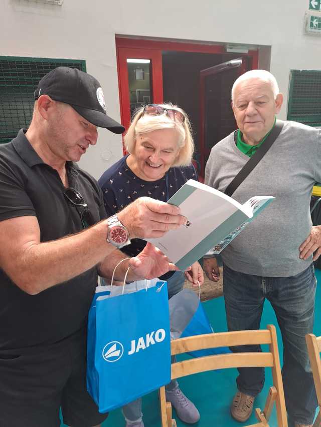 [FOTO] Świętowali 50 lat piłki ręcznej w naszym mieście. Uroczysty jubileusz pełen wspomnień, podziękowań i sportowej rywalizacji