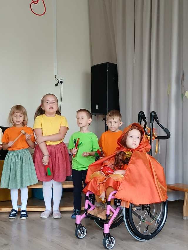 [FOTO] Powitanie jesieni i nowych przedszkolaków w Słoneczku