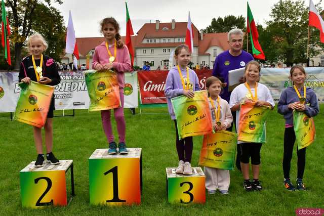 [FOTO] Pobiegli w XI edycji Międzypokoleniowych Biegów Pojednania