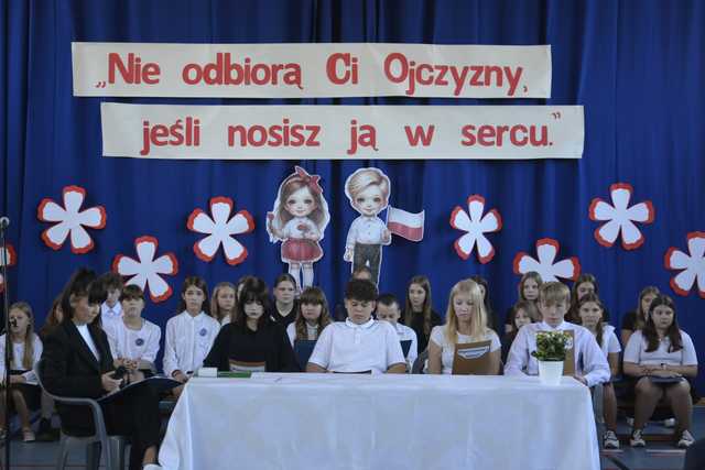 [FOTO] Strzegom upamiętnił Sybiraków