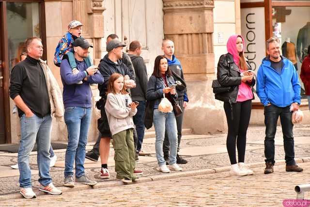 [WIDEO/FOTO] Zobaczcie te maszyny! Wystartował III Międzynarodowy Rajd Pojazdów Zabytkowych