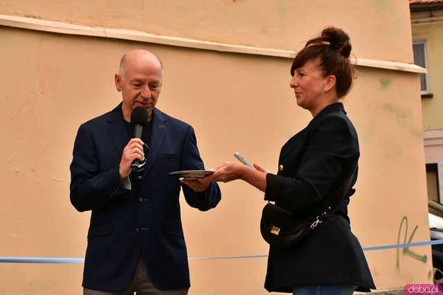 [FOTO] Odsłonili nowy mural i opowiedzieli wszystko o zegarach. Ruszyła kolejna edycja Gustavów