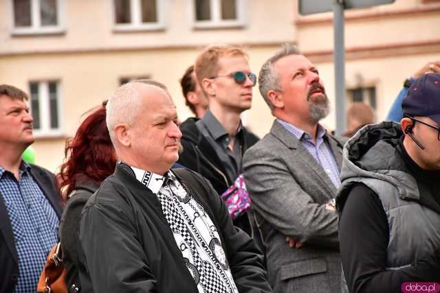 [FOTO] Odsłonili nowy mural i opowiedzieli wszystko o zegarach. Ruszyła kolejna edycja Gustavów