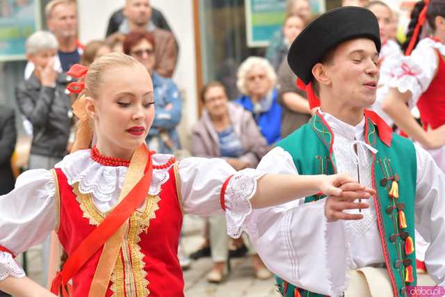 [WIDEO/FOTO] Grają dla Ewy Cuban. Charytatywny festyn pełen występów i atrakcji