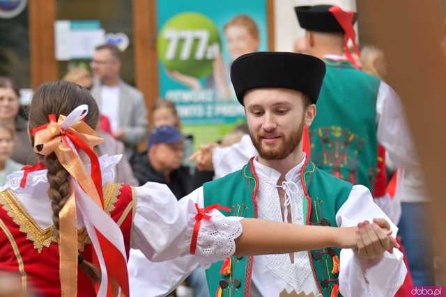 [WIDEO/FOTO] Grają dla Ewy Cuban. Charytatywny festyn pełen występów i atrakcji