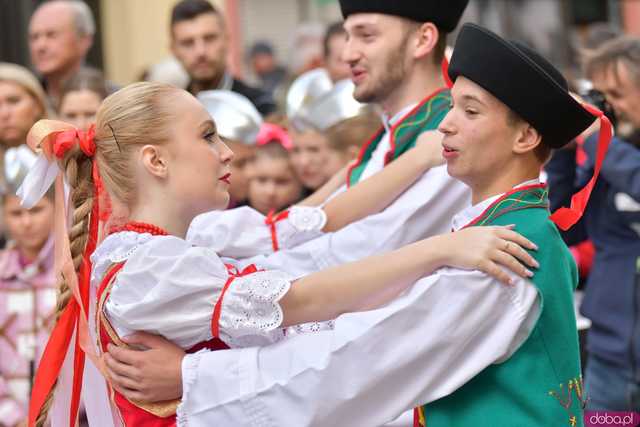 [WIDEO/FOTO] Grają dla Ewy Cuban. Charytatywny festyn pełen występów i atrakcji