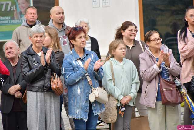 [WIDEO/FOTO] Grają dla Ewy Cuban. Charytatywny festyn pełen występów i atrakcji
