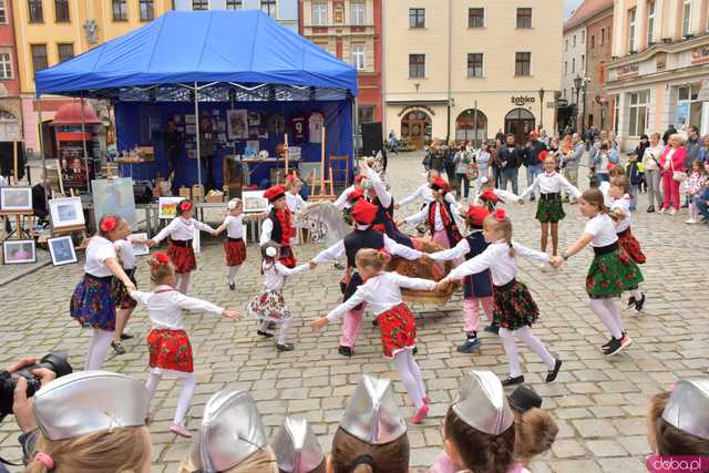 [WIDEO/FOTO] Grają dla Ewy Cuban. Charytatywny festyn pełen występów i atrakcji
