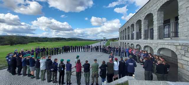 [FOTO] Wizyta harcerzy i instruktorów Chorągwi Wielkopolskiej ZHP w Muzeum Gross-Rosen