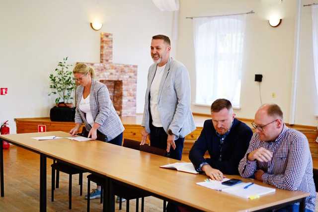 [FOTO] Przydzielono środki finansowe dla poszczególnych sołectw. Jakie inwestycje zostaną wykonane w ramach Funduszu Sołeckiego?