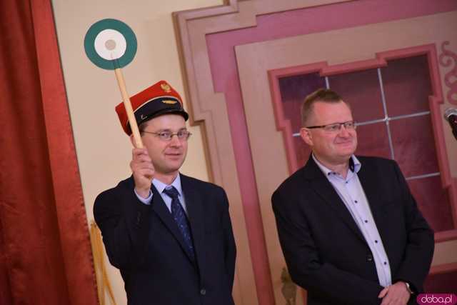 [FOTO] 180 lat kolei w Świdnicy. Wystawę z historycznymi rozkładami jazdy, eksponatami i zdjęciami można oglądać do 24 listopada